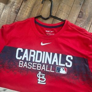 Nike Red Cardinals Baseball Short Sleeve Tee